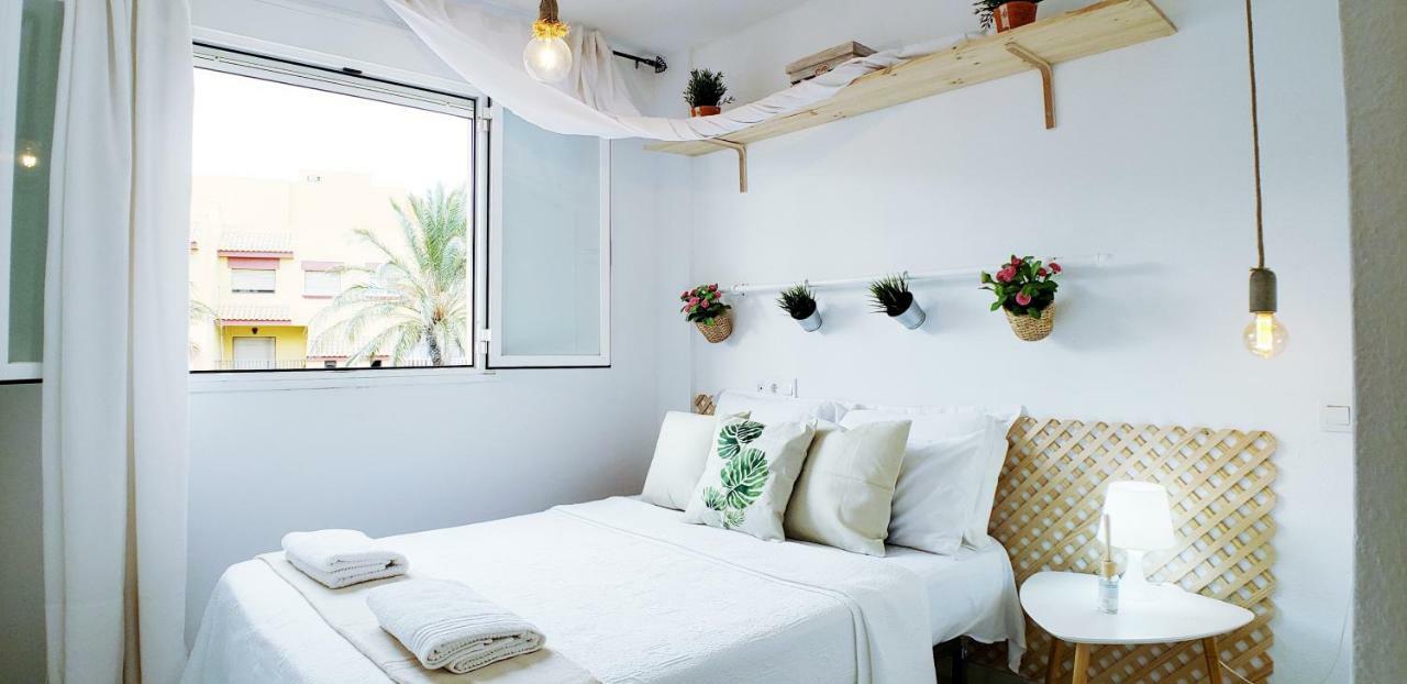 Roquetas Beach House Apartamento Fresco Con Piscina روكيتاس ذي مار المظهر الخارجي الصورة